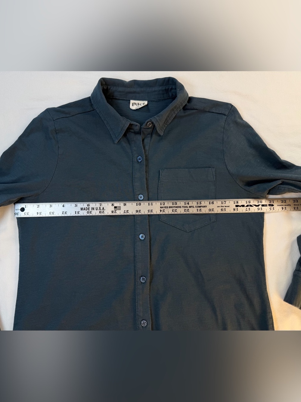 Pact Women’s 100% Organic Cotton Dark Teal Button Down Shirt - Picture 3 of 7